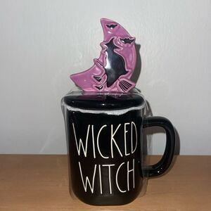 Rae Dunn Wicked Witch Black‎ mug with topper